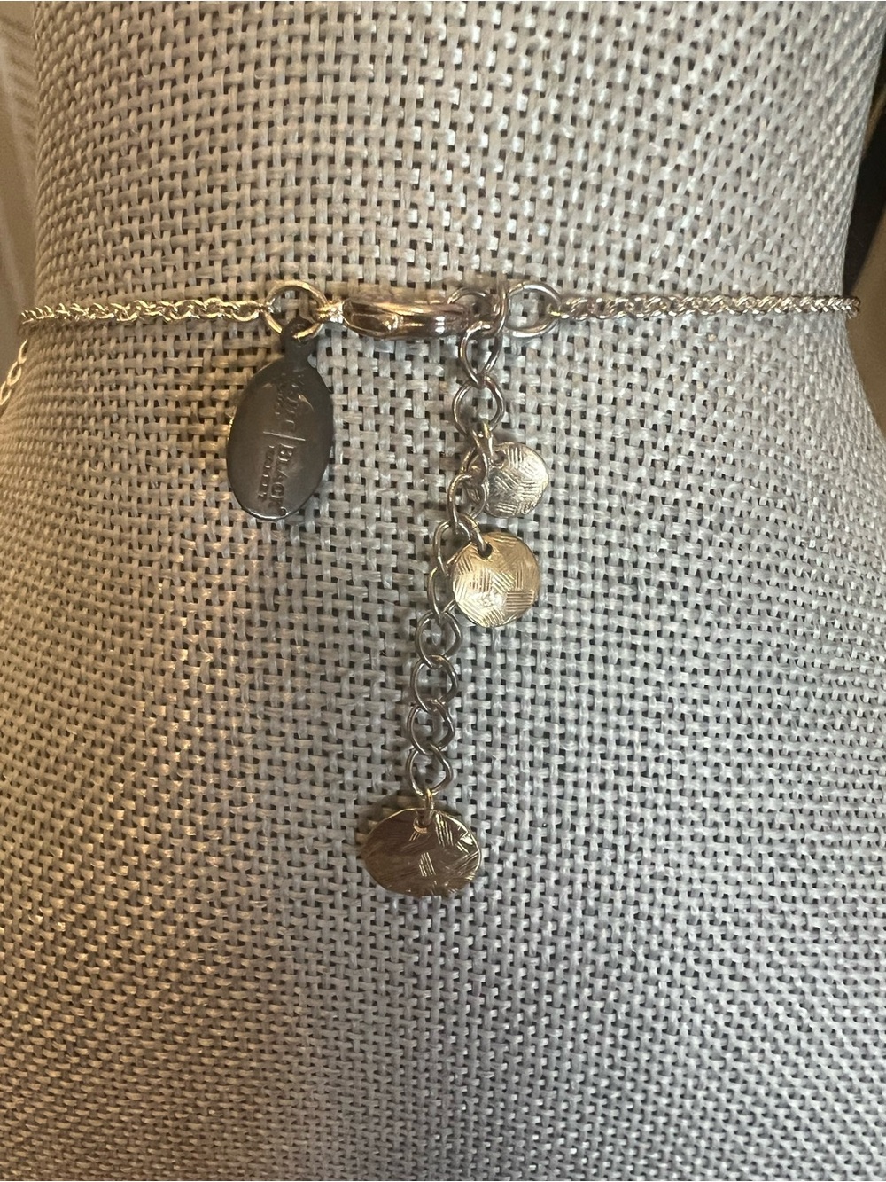 Layered Multi-strand Statement Necklace - Women Jewelry - Picture 3 of 4